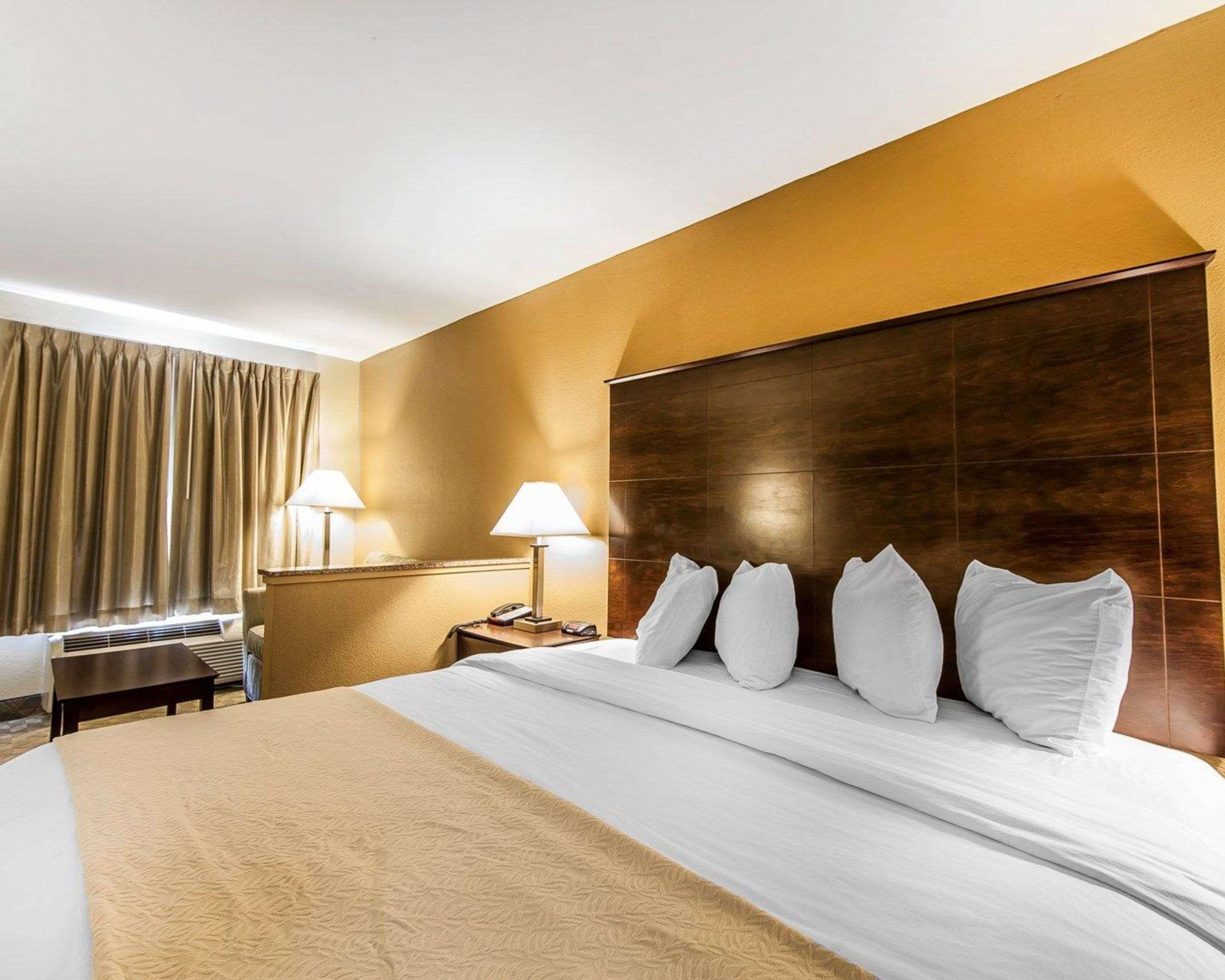 Quality Inn & Suites Bremen Eksteriør bilde
